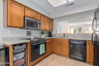 Photo #3: 6272743 Listing