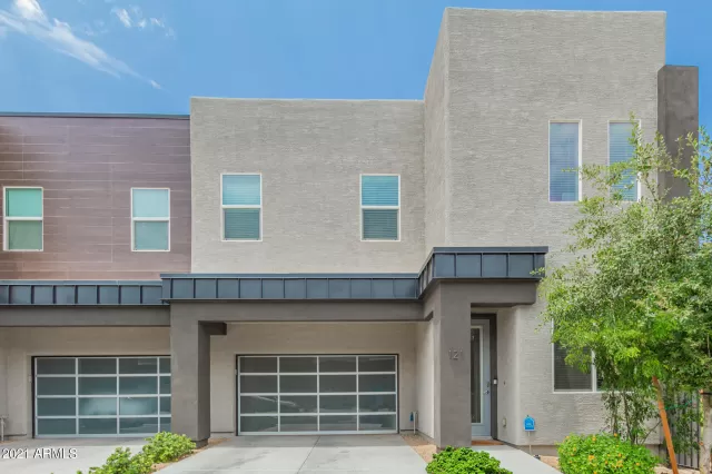 MLS: 6272767 Condo For Sale