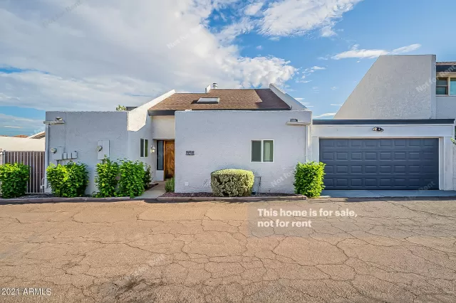 MLS: 6272769 Condo For Sale