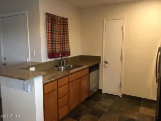 Photo #2: 6272785 Listing