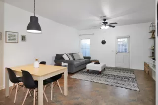 Photo #3: 6272838 Listing