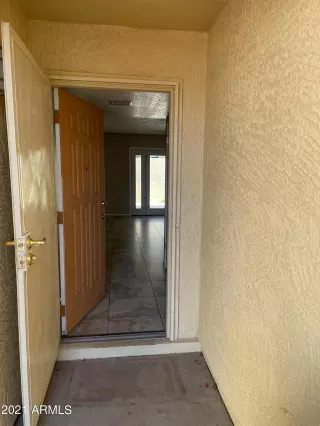 Photo #3: 6272898 Listing