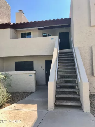 Photo #2: 6272916 Listing