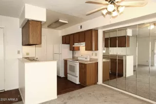 Photo #5: 6273165 Listing