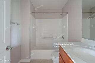 Photo #5: 6273355 Listing