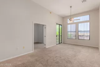 Photo #3: 6273537 Listing