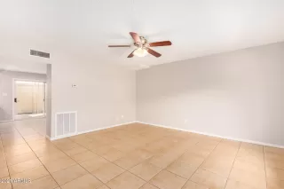 Photo #2: 6273538 Listing 