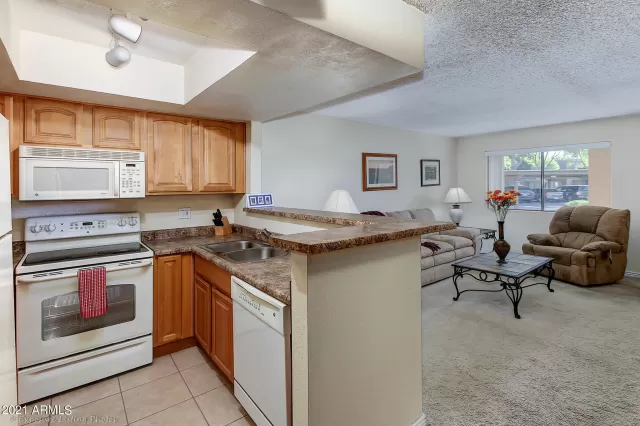 MLS: 6273541 Condo For Sale