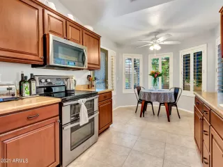 Photo #2: 6273647 Listing