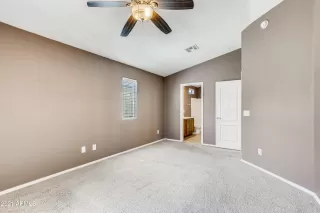 Photo #6: 6273760 Listing