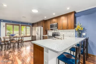 Photo #5: 6273796 Listing 