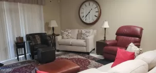 Photo #5: 6273900 Listing