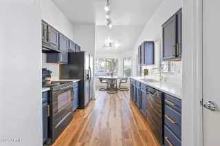 Photo #4: 6274071 Listing 