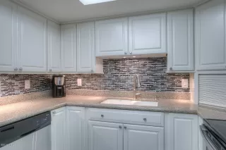 Photo #4: 6274206 Listing