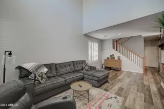 Photo #5: 6274344 Listing