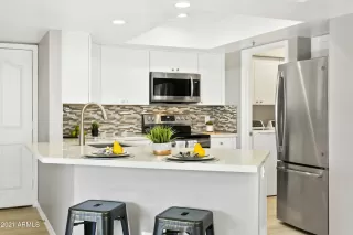 Photo #6: 6274589 Listing 