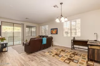 Photo #4: 6274776 Listing