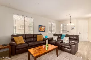 Photo #6: 6274776 Listing
