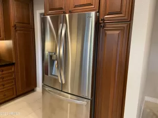 Photo #2: 6274845 Listing