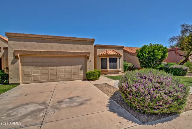 MLS: 6274848 Condo For Sale