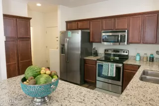 Photo #5: 6275164 Listing