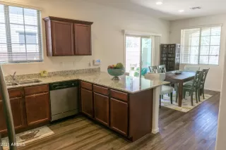 Photo #6: 6275164 Listing