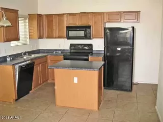 Photo #4: 6275215 Listing 