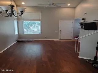 Photo #3: 6275256 Listing