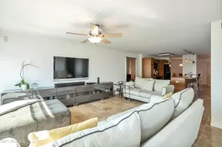 Photo #6: 6275301 Listing 