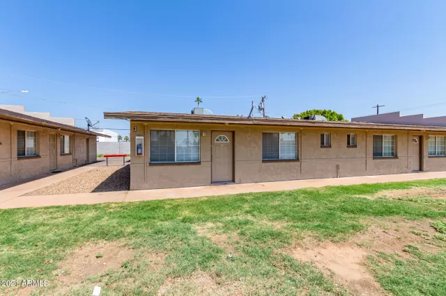 MLS: 6275853 Condo For Sale