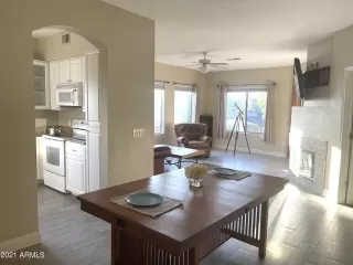 Photo #6: 6275929 Listing