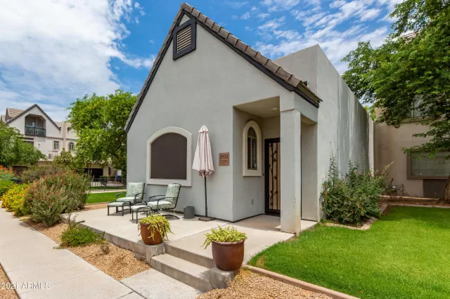 MLS: 6276030 Condo For Sale