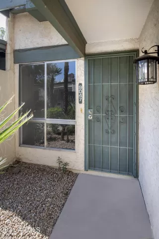 Photo #2: 6276037 Listing 