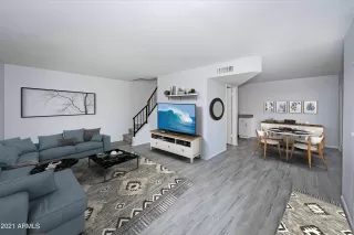 Photo #3: 6276037 Listing 