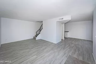 Photo #5: 6276037 Listing 