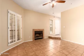 Photo #4: 6276039 Listing