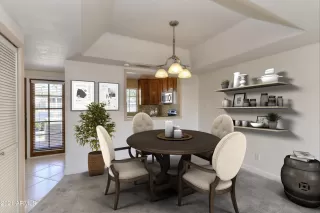 Photo #4: 6276066 Listing