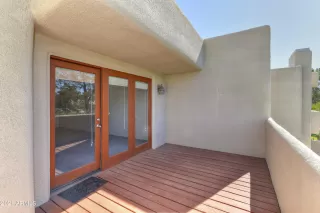 Photo #6: 6276066 Listing