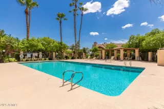 Photo #3: 6276132 Listing