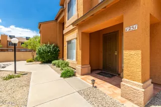 Photo #4: 6276132 Listing