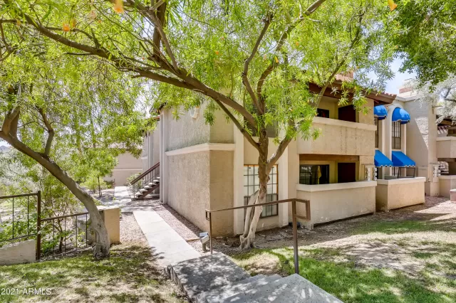 MLS: 6276201 Condo For Sale