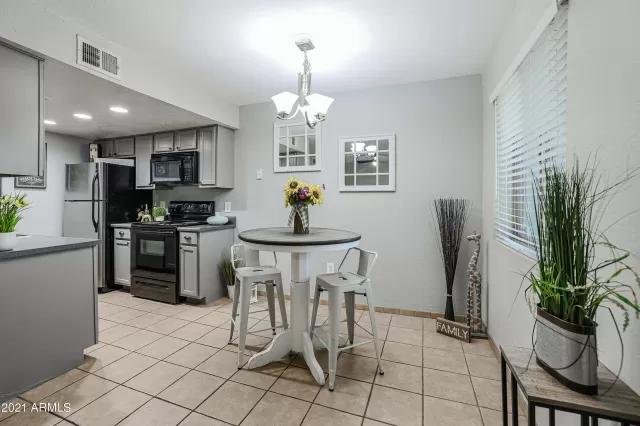 MLS: 6276242 Condo For Sale