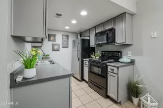 Photo #2: 6276242 Listing