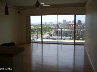 Photo #3: 6276323 Listing