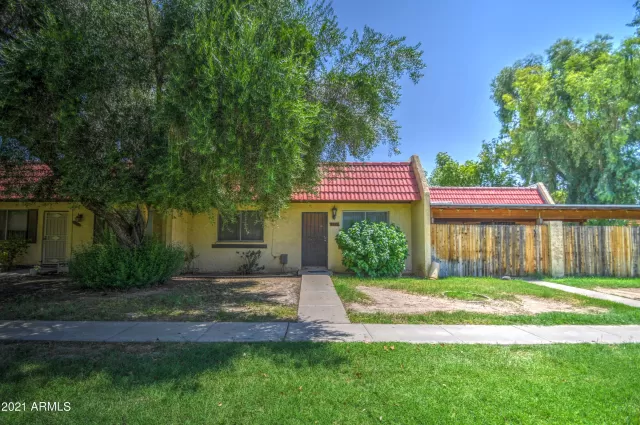 MLS: 6276345 Condo For Sale