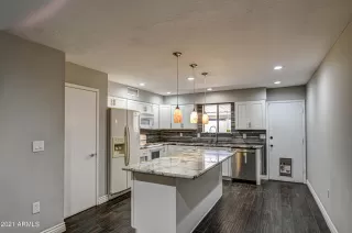 Photo #6: 6276345 Listing