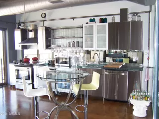 Photo #2: 6276357 Listing 