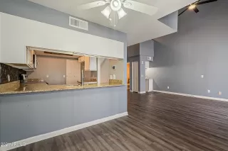 Photo #6: 6276375 Listing