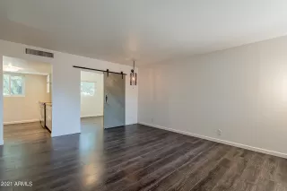 Photo #2: 6276518 Listing