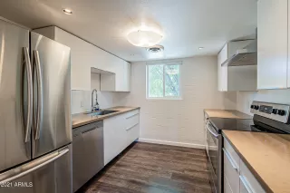 Photo #6: 6276518 Listing